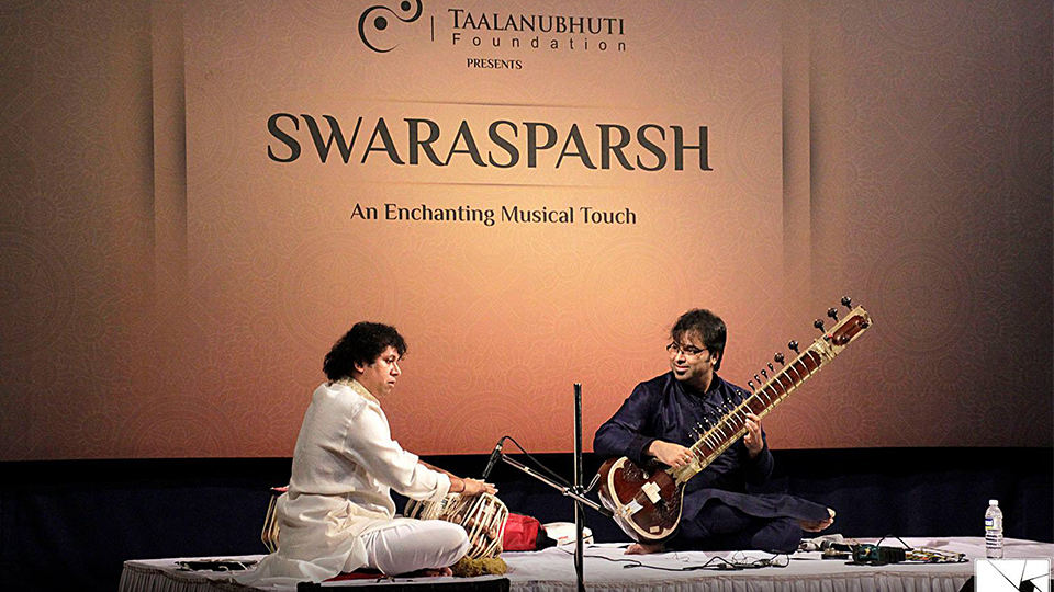 Performing with Purbayan Chatterjee
